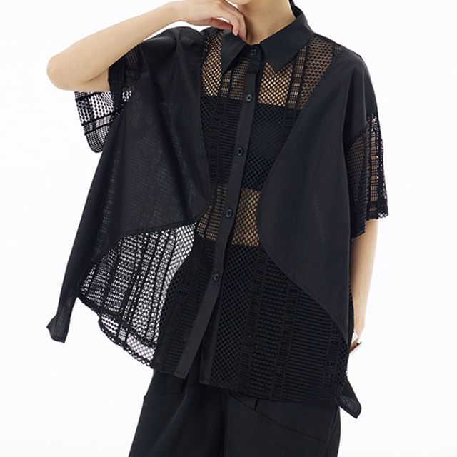 KUMI-Short Sleeve Perforated Plain Shirt