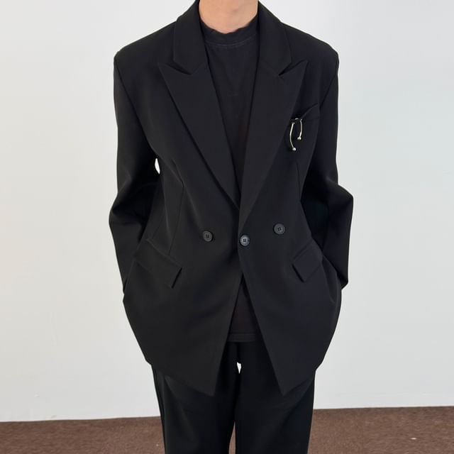 DragonRoad-Peak Lapel Metal Accent Double-Breasted Plain Blazer