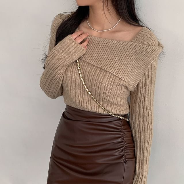 Odestra-Long-Sleeve Square Neck Plain Ribbed Knit Top