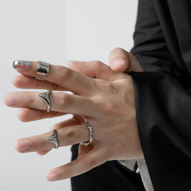 Black Degree-Irregular Alloy Ring Nail Ring various designs
