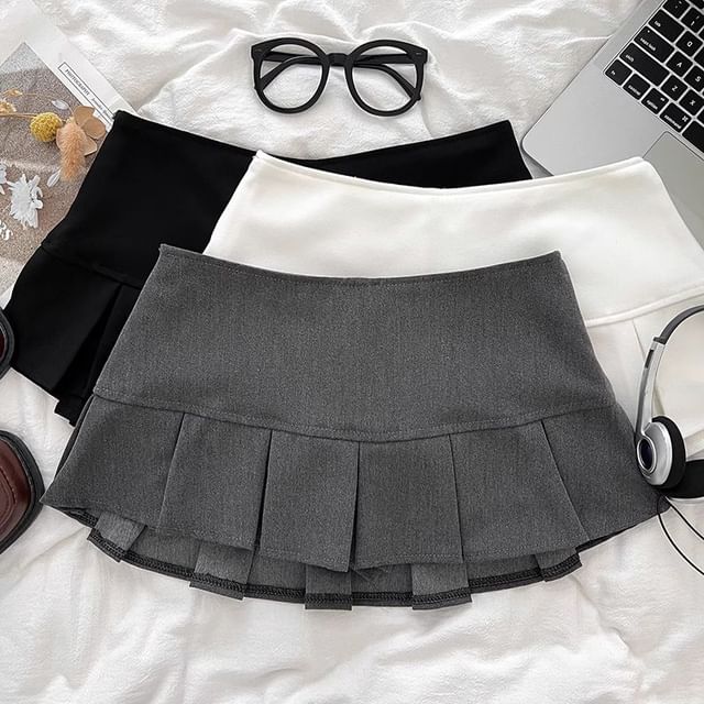 DIYI-High Waist Plain Pleated Mini A-Line Skort