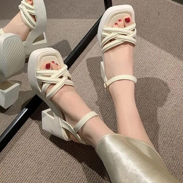 Asterisk-Ankle Strap Chunky Heel Sandals