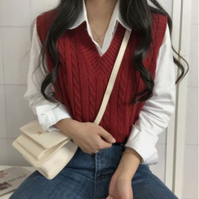 MIKIGA-V-Neck Cable Knit Sweater Vest