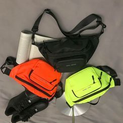 SUNMAN - Lettering Sling Bag SUNMAN - Lettering Sling Bag