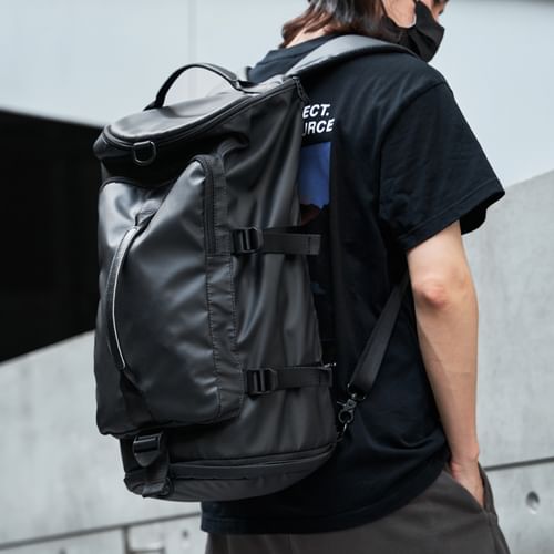 Moyyi backpack online