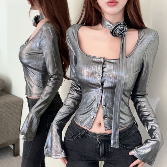 Essere-Long Sleeve Scoop Neck Plain Button Up Crop Top
