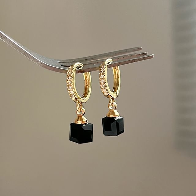 Kiren-Square Hoop Drop Earring