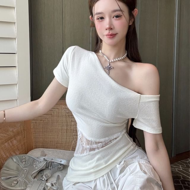 Whoosh-Short-Sleeve Lace Panel Asymmetrical Plain Crop Top