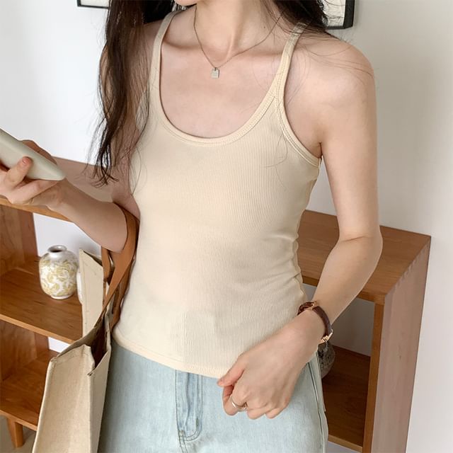 Asiris-Plain Slim-Fit Crop Cami Top