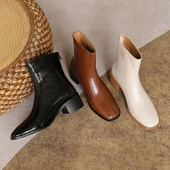 Megan - Plain Block Heel Short Boots