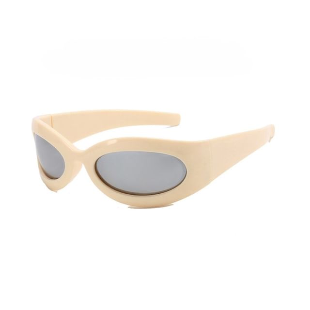 iLANURA-Thick Rimmed Oval Sunglasses