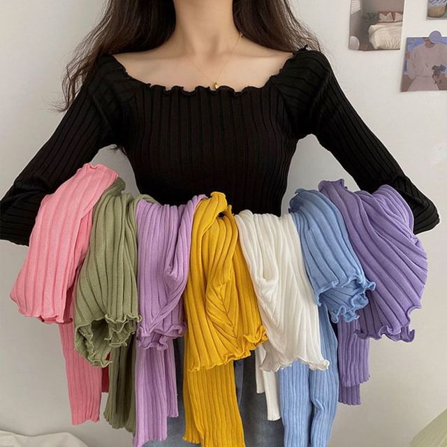 Sisyphi-Off-Shoulder Long-Sleeve Plain Ribbed Crop Knit Top