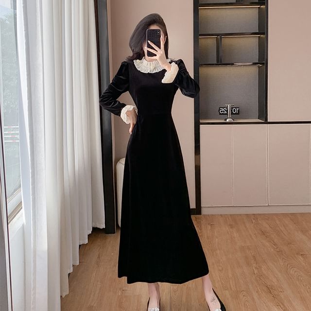 a line velvet dress with sleeves Peacock Green A Line Velvet Evening Dress V Neck Long Sleeves - main image 0