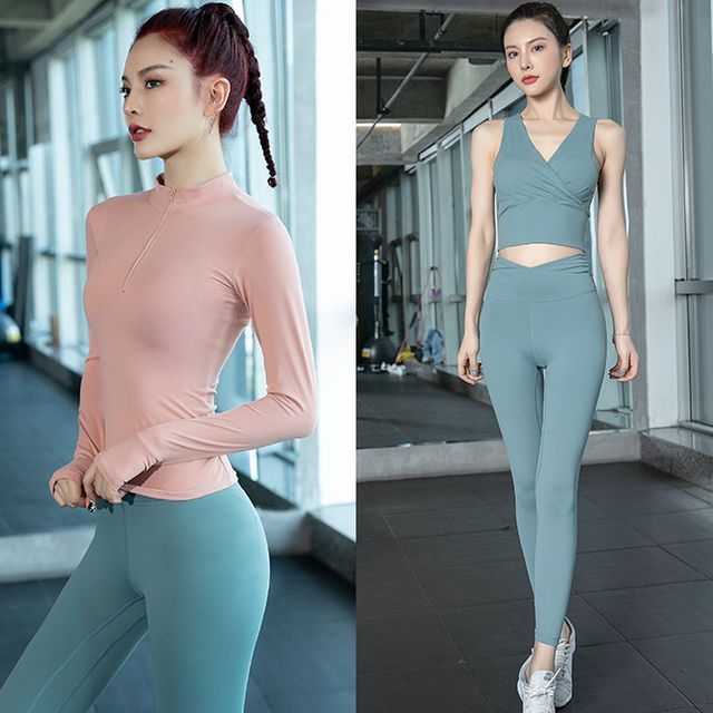 Long-Sleeve Half-Zip Sports Top / Sports Bra / Yoga Pants / Set