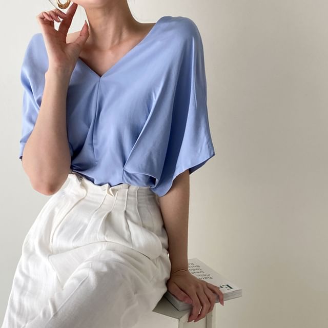 MIKIGA-Elbow-Sleeve V-Neck Plain Open Back Blouse
