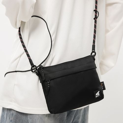 【LOCAL MANSION】★送料・関税込★multi pocket cross bag Kuppage - Multi-Pocket Crossbody Bag | YesStyle
