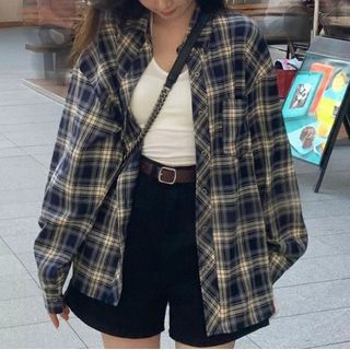 Moon City-Long-Sleeve Collared Plaid Shirt