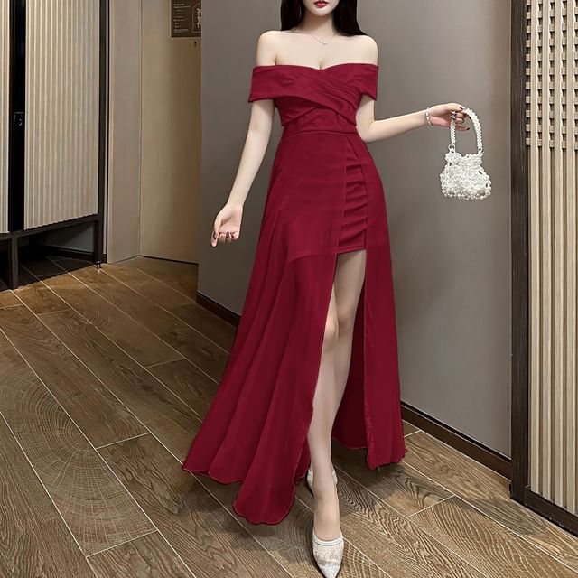 off.the shoulder wedding dress Classic Long White A-line Off-the-shoulder V-neck Satin Wedding Dress