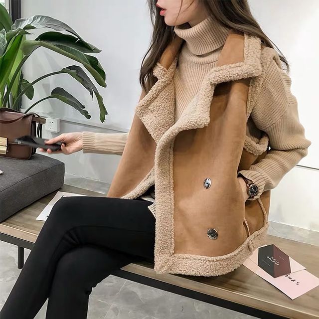 INEN-Collared Faux Shearling Hidden Button Vest