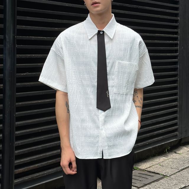 DragonRoad-Short-Sleeve Pocketed Plain Shirt
