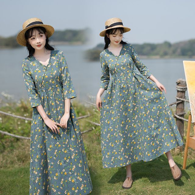 RAIN DEER - Long-Sleeve V-Neck Floral Midi A-Line Dress
