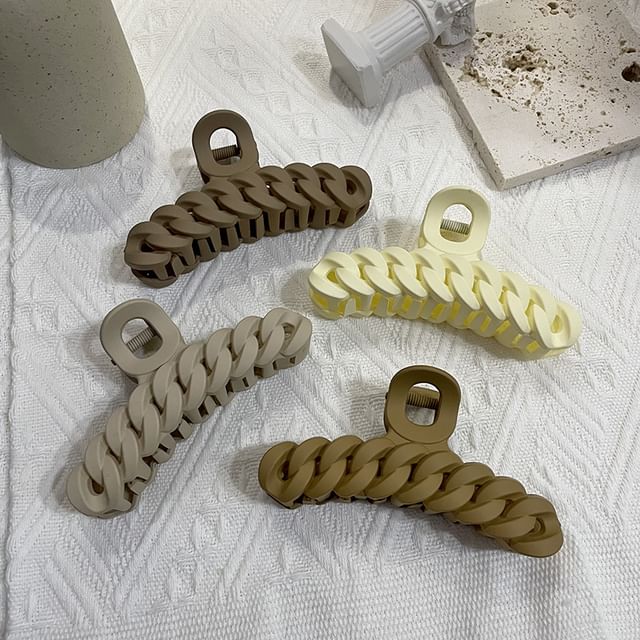 Allyrinta-Twisted Hair Claw