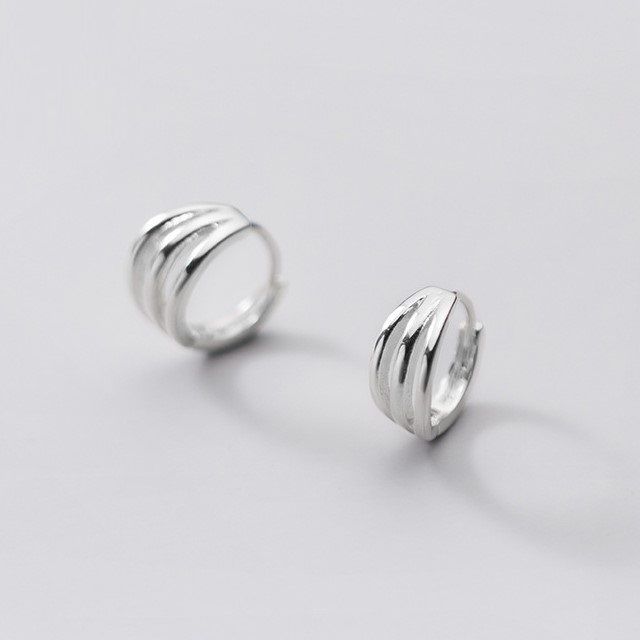 A-ROCH-Layered Sterling Silver Huggie Earring