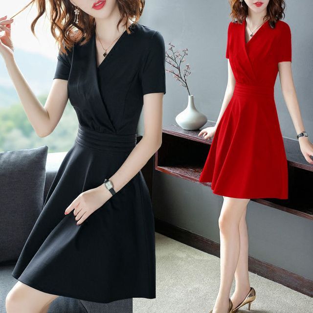 Hevnir-Short-Sleeve V-Neck Plain Mini A-Line Dress