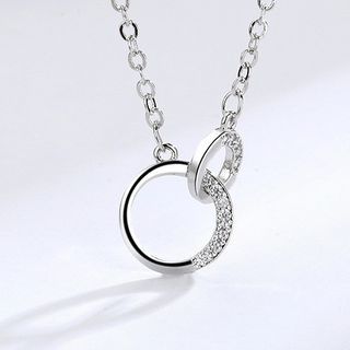 Chimerro-Rhinestone Interlocking Alloy Hoop Pendant Necklace