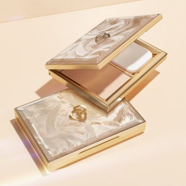PERFECT DIARY-Classic Version Version Pressed Powder - 3 Colors