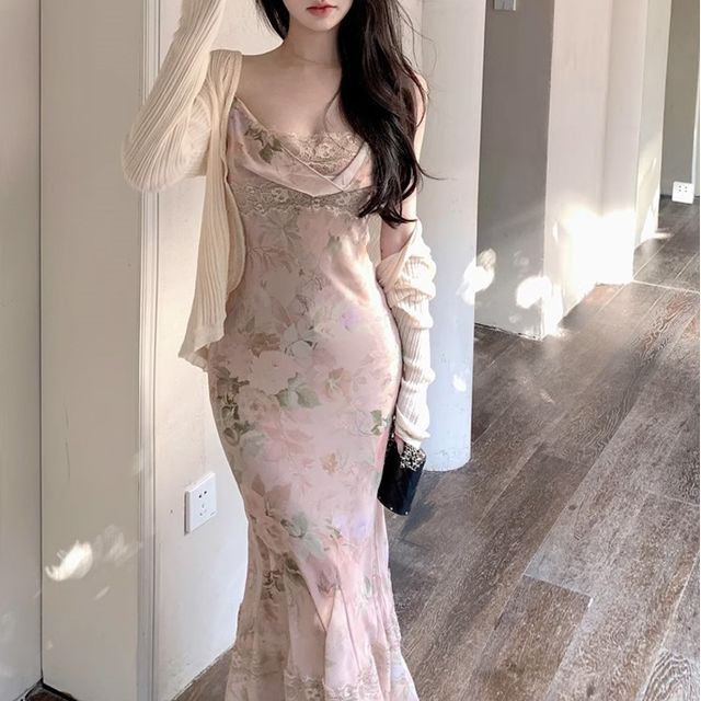 chinese dress ladies CharmingBridal 1 Hoop Mermaid Trumpet Petticoat Underskirt Mermaid Slip For  Wedding dress Crinoline Small Medium at Amazon Women's Clothing store main image 0