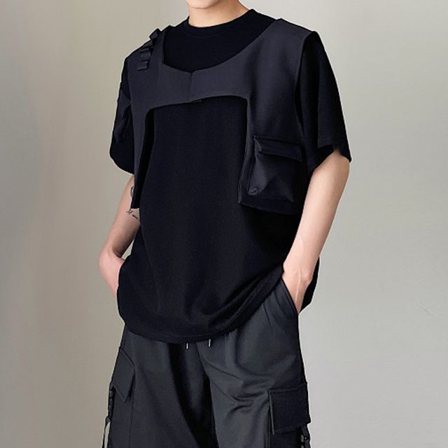 Bjorn-Short Sleeve Round Neck Tee with Cargo Vest