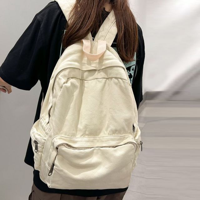 Mulgam - Plain Zip Backpack