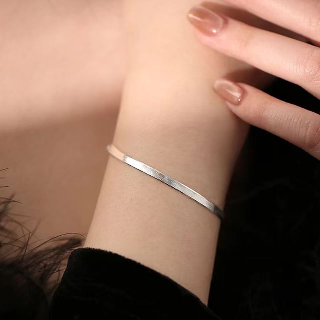 pexrl jewelry-Sterling Silver Snakebone Bangle