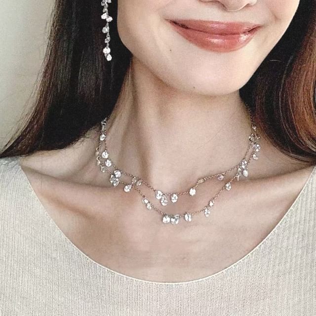 Seirios-Rhinestone Fringed Necklace Drop Earring