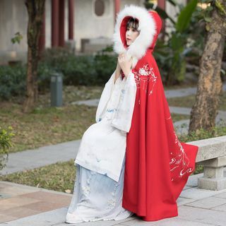 RIMIA - Fluffy Traditional Chinese Cape | YesStyle