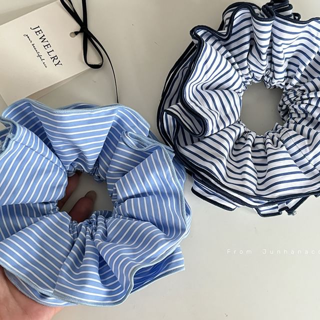 Mentosi-Striped Scrunchie