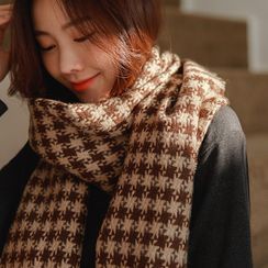 JUSTONE - Fringed Patterned Scarf JUSTONE - Fringed Patterned Scarf