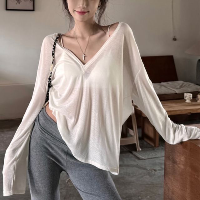 GOUB-Short Sleeve V-Neck Plain T-Shirt
