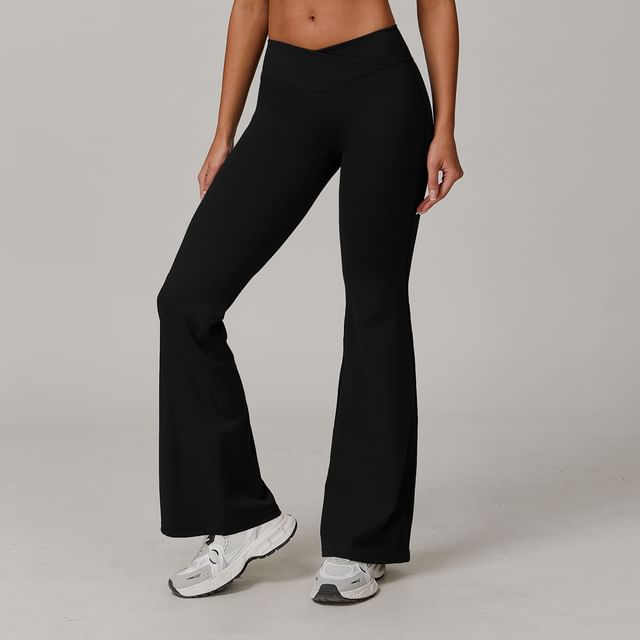 Skinniano-Mid Rise Plain Flared Yoga Pants