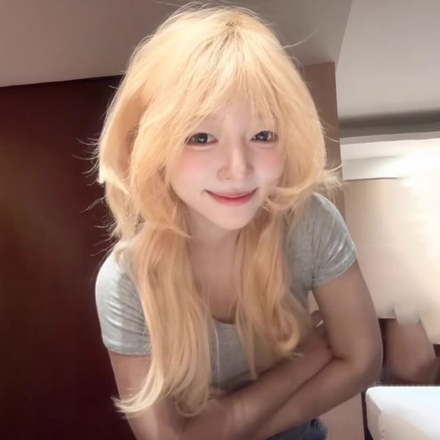 Jellyfish-Long Full Wig - Wavy Layered