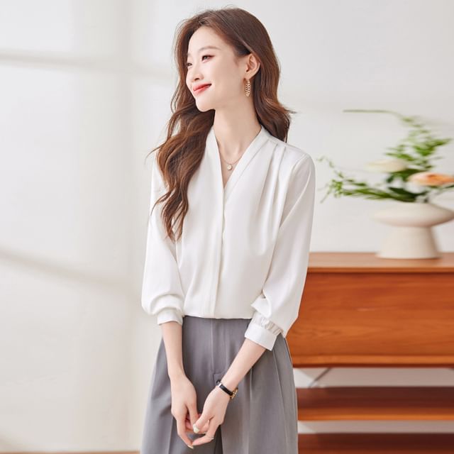 Skyheart-Long Sleeve V-Neck Plain Ruched Blouse