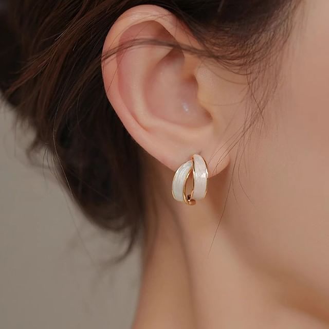 True Glam-Glaze Layered Stud Earring