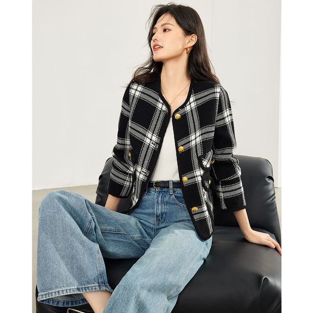 Jeonseon-Round Neck Plaid Button Jacket