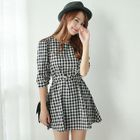 Envy Look - 3/4-Sleeve Gingham Tunic with Belt