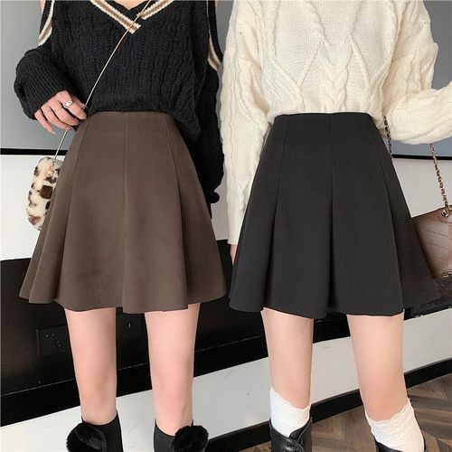 Black High Waist Pleated Woolen Skirt