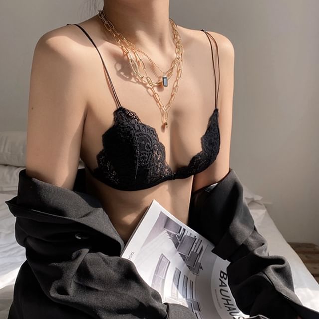 Wildery-Plain Lace Bralette
