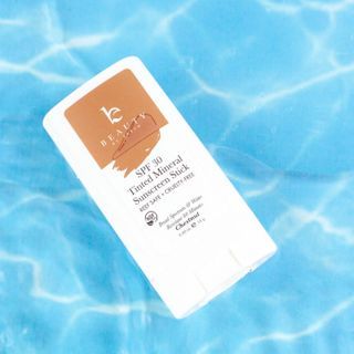Beauty by Earth - Tinted Mineral Facial Sunscreen Sticks - SPF 30 (Chestnut)