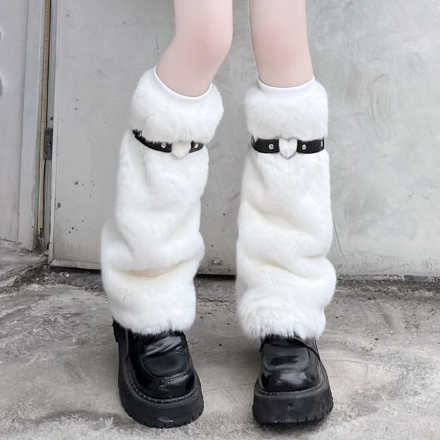 Benos Fluffy Leg Warmers / Heart Buckle Garter / Set YesStyle