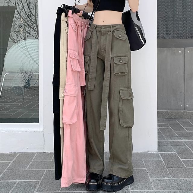 Cargo Pants Are All Over TikTok Right Now: Here's How To Style Them